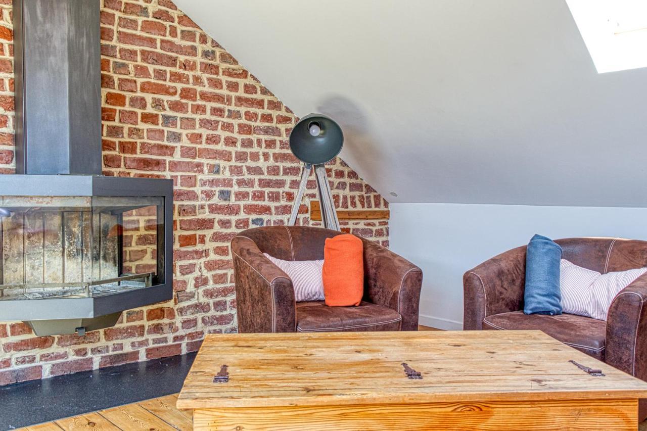 Le Verlaine - Appt Charmant Cosy Idealement Situe Calais Exterior photo